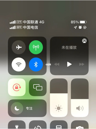 侯马苹果手机维修分享iPhone双卡信号解决办法 