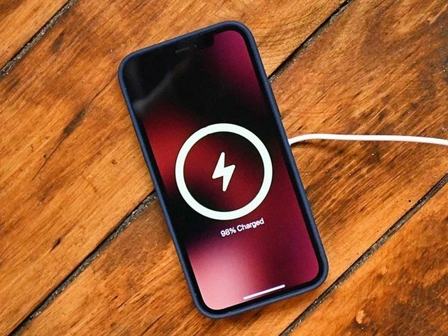 侯马苹果手机维修分享iPhone 12可以随便充电吗 